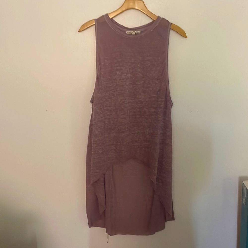 Distressed top